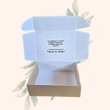 Cargar imagen en el visor de la galería, Caja de Color Blanca Interior + "Kit Padrinos Boda"