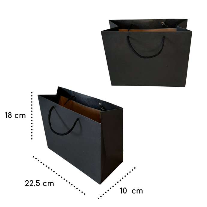 Bolsa Negra 22.5 x 18 x 10 cm